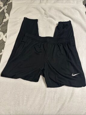 Nike Black Kids' Athletic Jogger Shorts with Reflective Swoosh